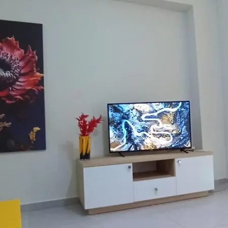 Sea View & Big Balcony- Spacious Modern Apt - Perla 2 Apartment