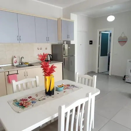 Apartment Sea View & Big Balcony- Spacious Modern Apt - Perla 2 *