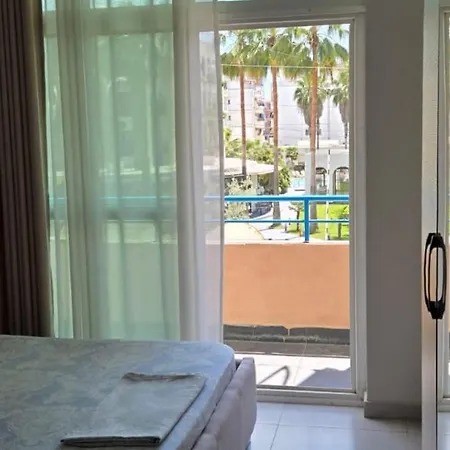 Sea View & Big Balcony- Spacious Modern - Perla 2